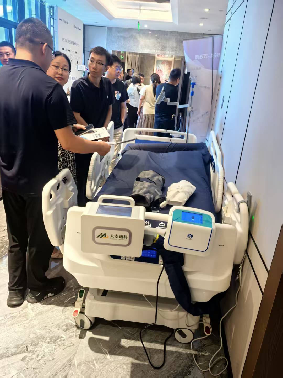 我司华北团队参加河北重症年会