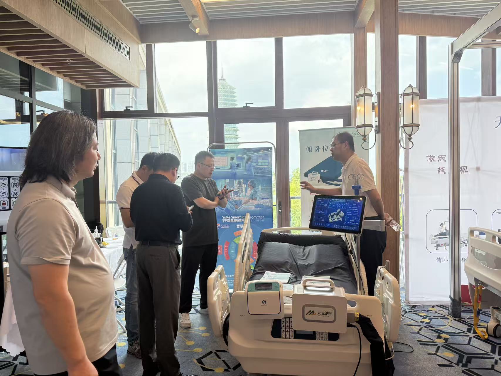 我司华东南团队参加浙江省重症年会